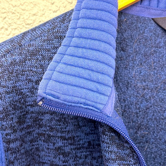 Woman’s light jacket in blue by Land’s End - Picture 5 of 7